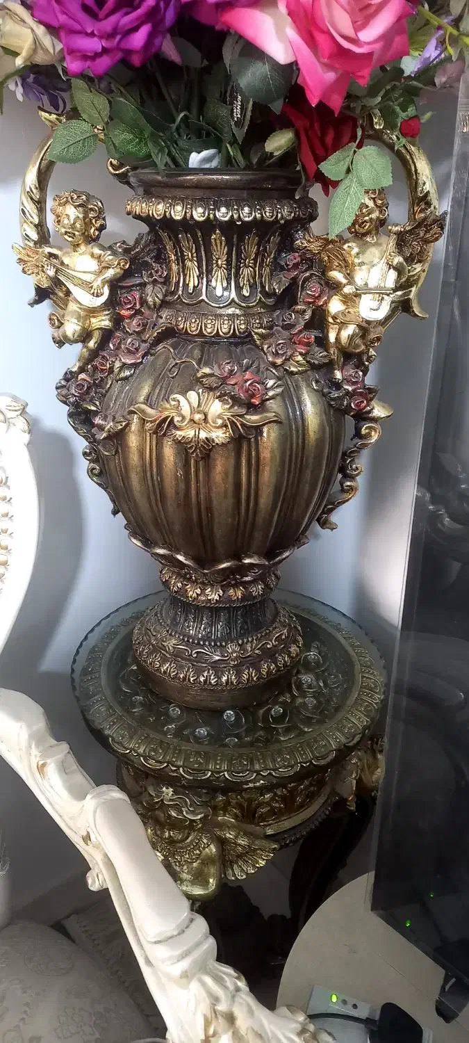 گلدان و پایه گلدان|گل مصنوعی|تهران, کیانشهر|دیوار