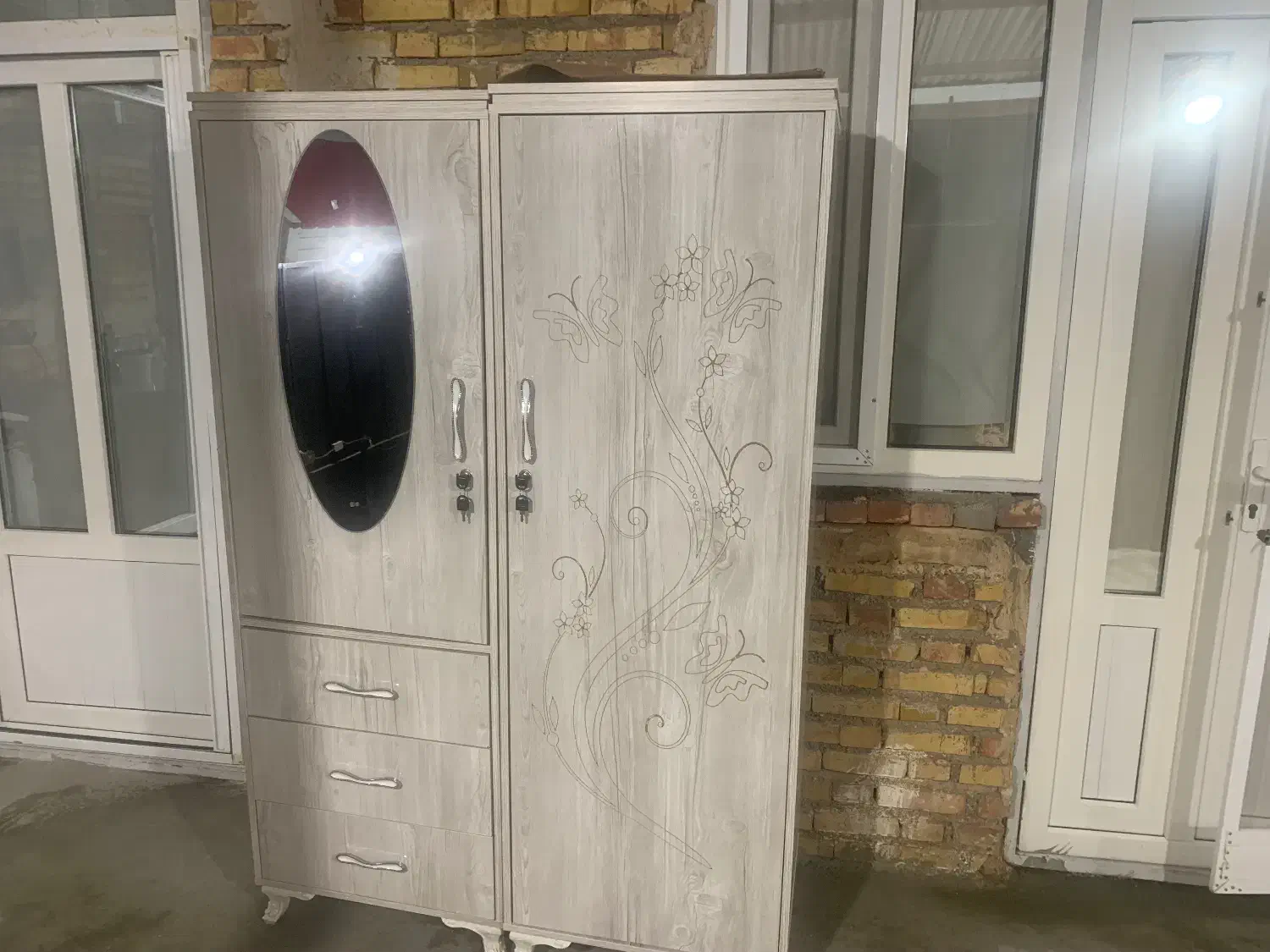 کمد|جاکفشی، کمد، دراور|تسوج, |دیوار