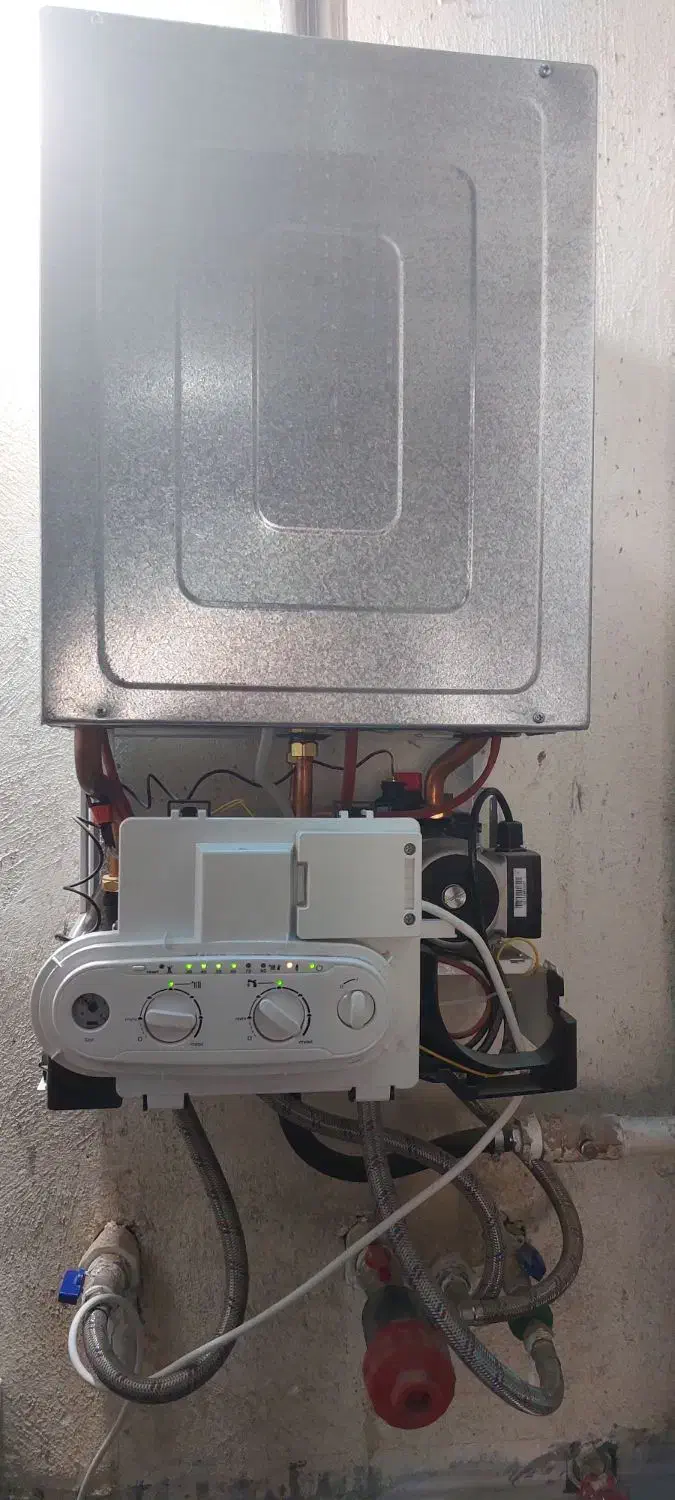 تعمیر ونصب پکیج|آبگرمکن، پکیج، شوفاژ|کرمان, |دیوار