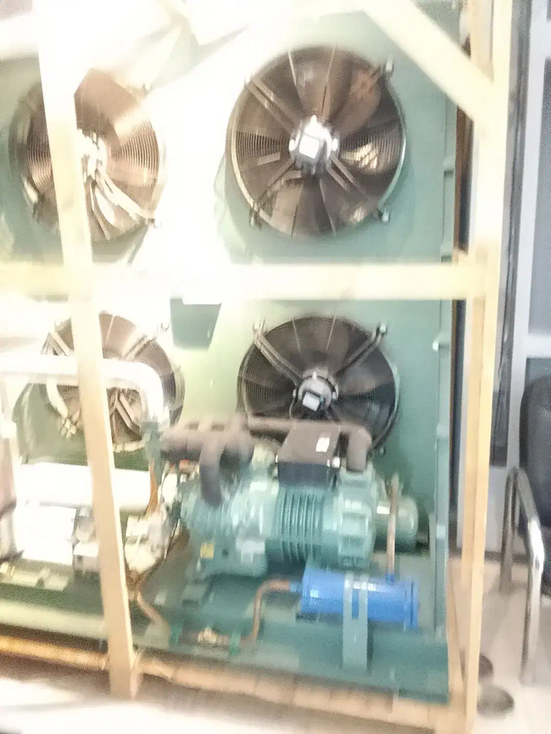 طراحی و نصب سردخانه چکی|ماشین‌آلات صنعتی|شیراز, پشم شیشه|دیوار