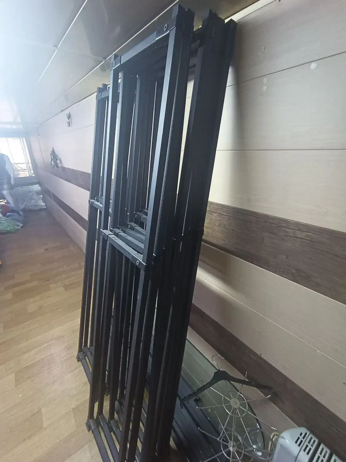 رگال قوطی فلزی قابل تنظیم با آویز|فروشگاه و مغازه|رشت, نامجو|دیوار