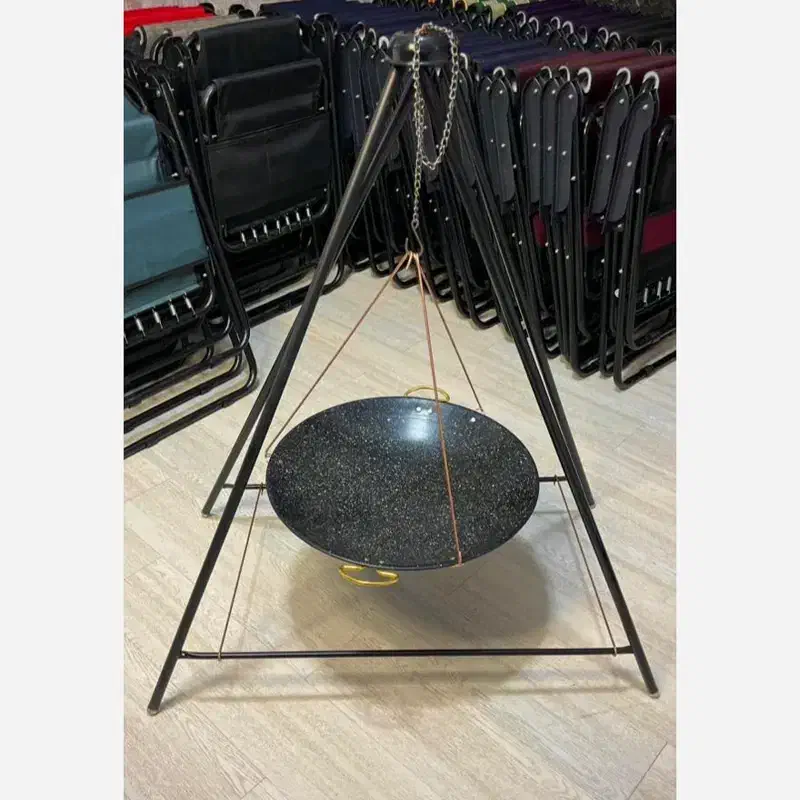 منقل سه پایه سرخ پوستی هم راه با ساج|کوهنوردی و کمپینگ|مبارکه, |دیوار