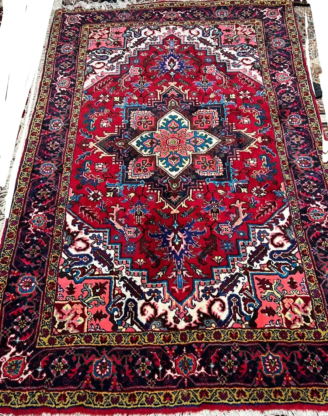 یکجفت فرش هریس نقشه نو استفاده نشده|فرش|تبریز, |دیوار