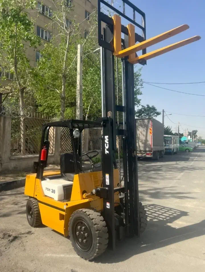 فروش و یا اجاره لیفتراک 3تن ژاپنی tcm|ماشینآلات صنعتی|سنگر, |دیوار