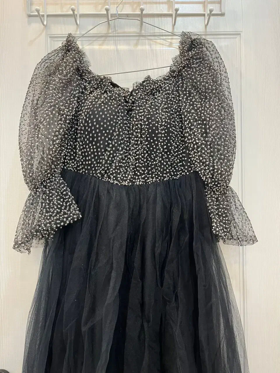 پیرهن مجلسی|لباس|بروجرد, |دیوار