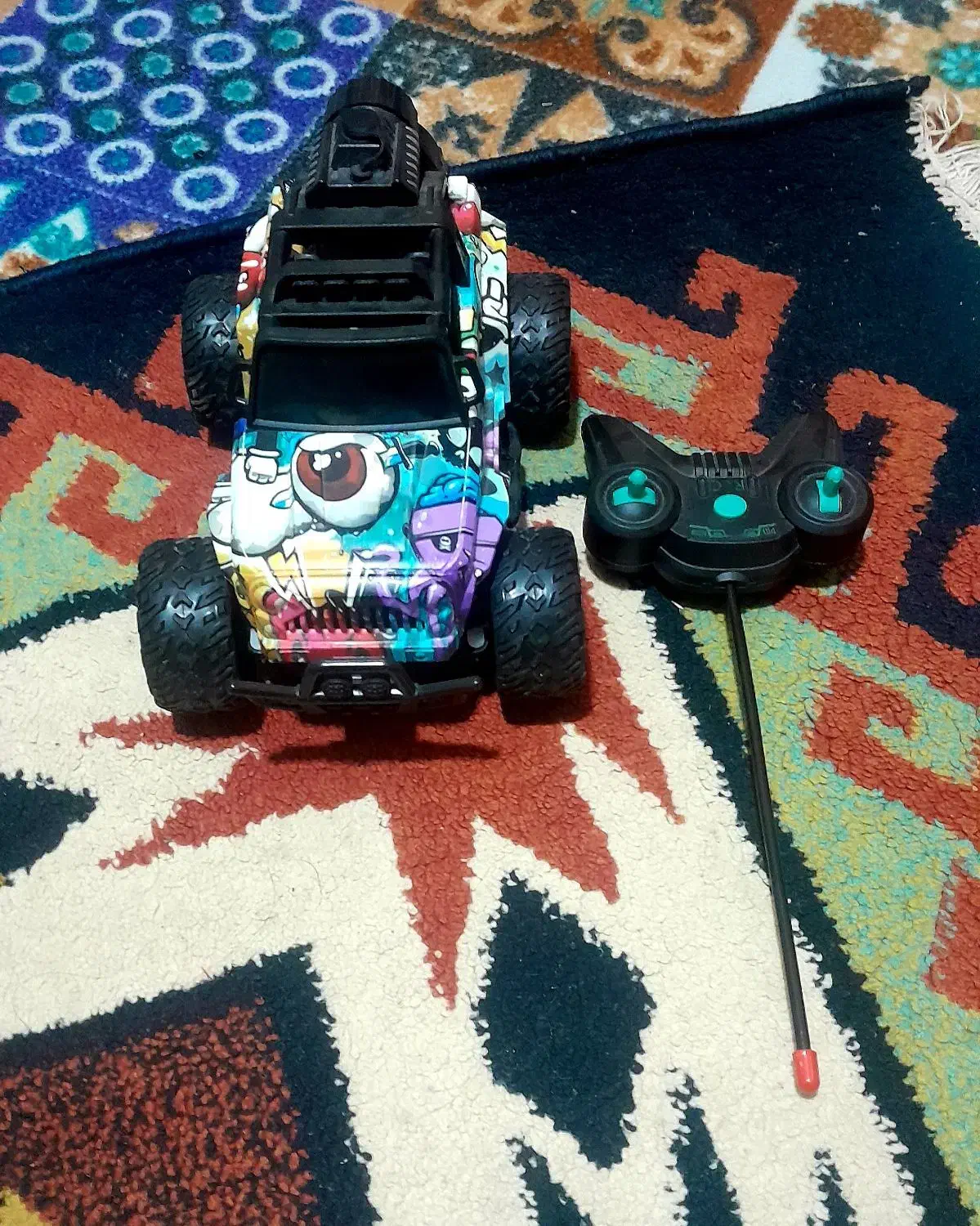 اسباب بازی|اسباب‌‌بازی|رامیان, |دیوار