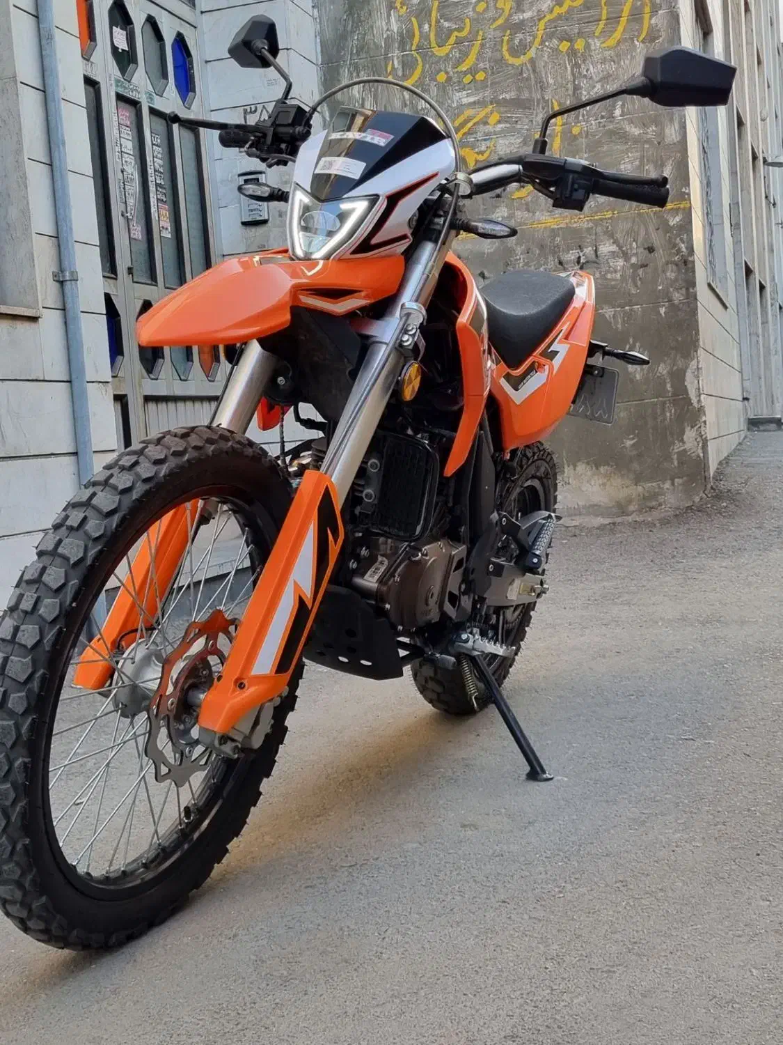 تلر کویراس فور رنگ بازار روان پرواز باسل ۲۰۰|موتورسیکلت|مشهد, شهید مطهری|دیوار