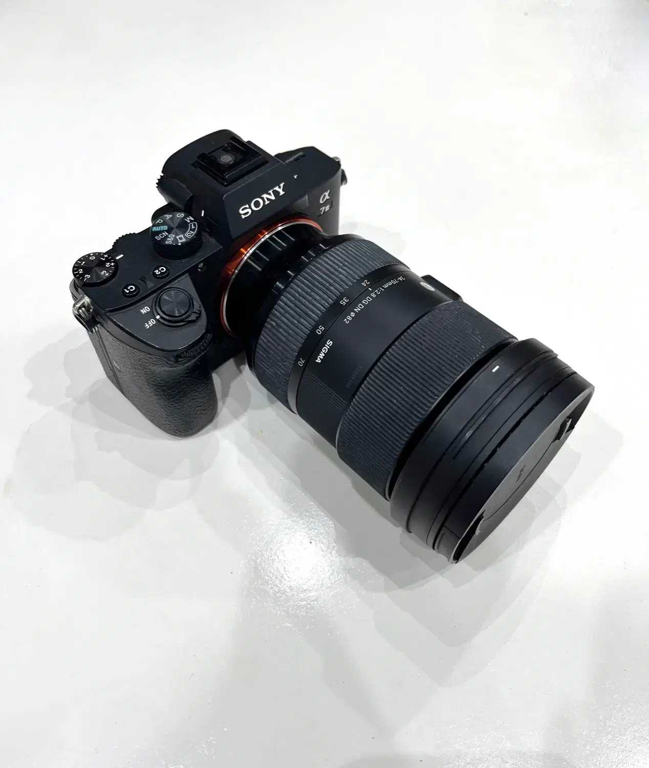 دوربین سونی a7 III و لنز سیگما 24 70|دوربین عکاسی و فیلم‌برداری|ساری, |دیوار