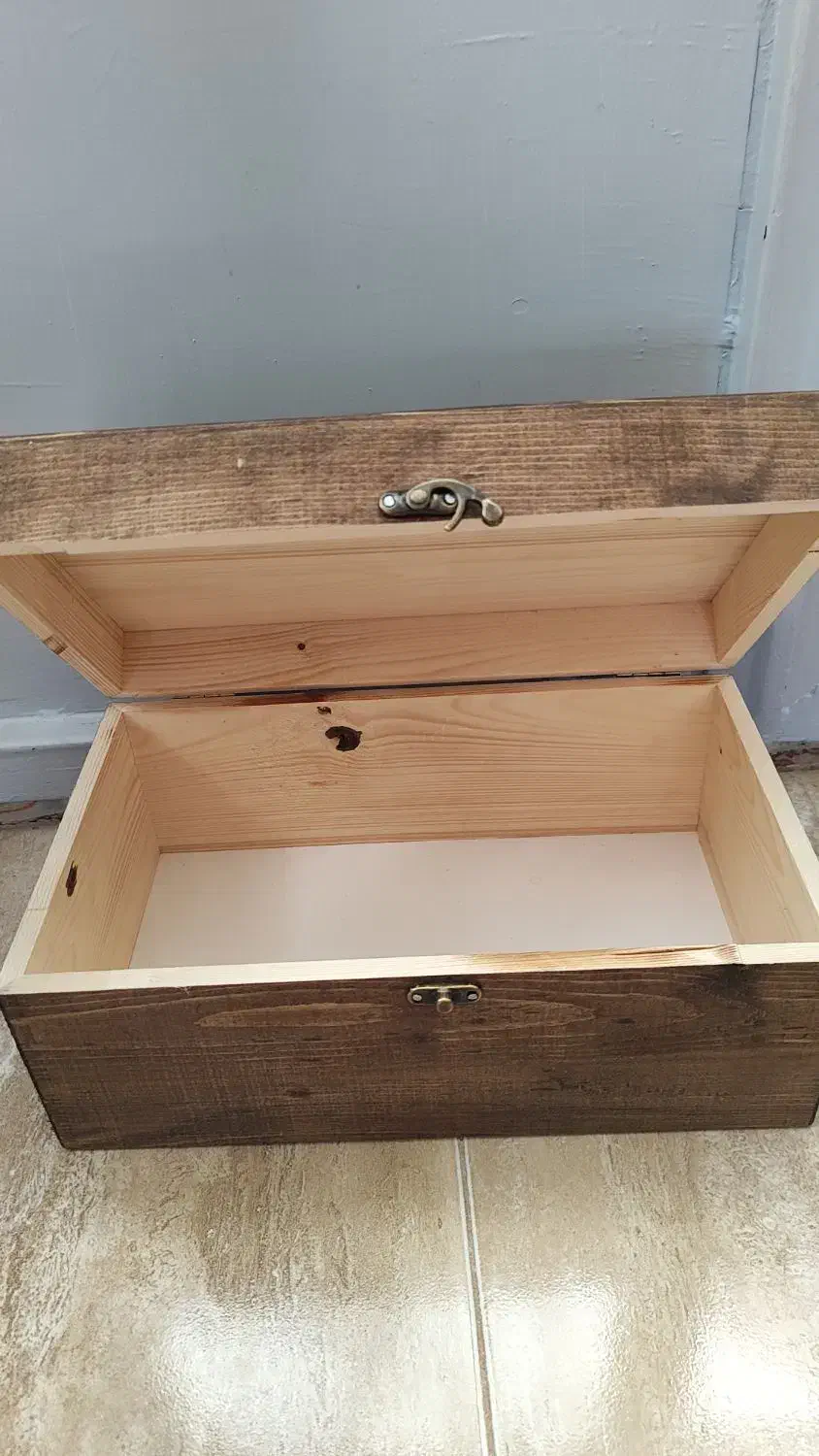 صندوقچه تزیینی مناسب یلدایی برای عروس|صنایع دستی و سایر لوازم تزئینی|قمصر, |دیوار