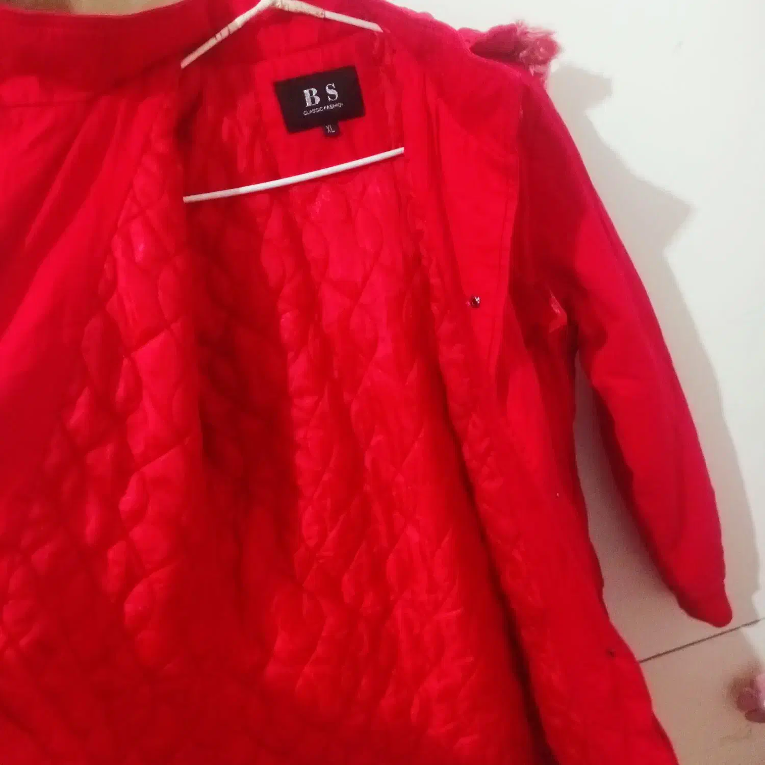 کاپشن|لباس|قائمشهر, |دیوار