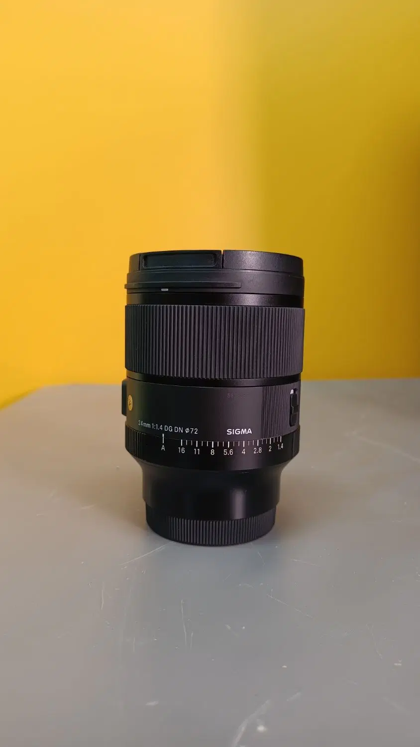 لنز سیگما E مانت سونی 24mm / f.1.4 Sigma در حد نو|دوربین عکاسی و فیلمبرداری|تهران, فلسطین (میدان انقلاب)|دیوار
