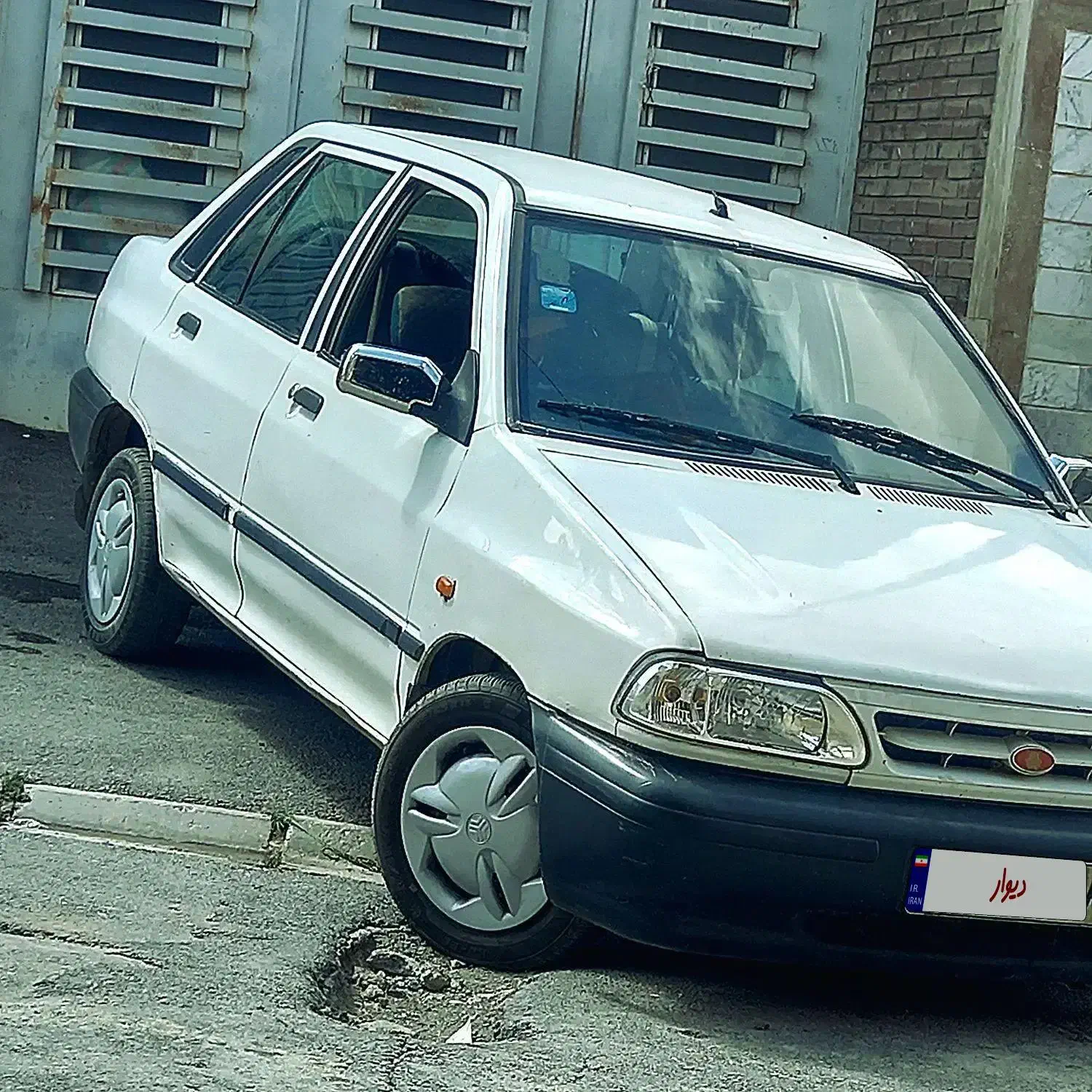 پراید مدل ۸۵|خودرو سواری و وانت|فریدونشهر, |دیوار