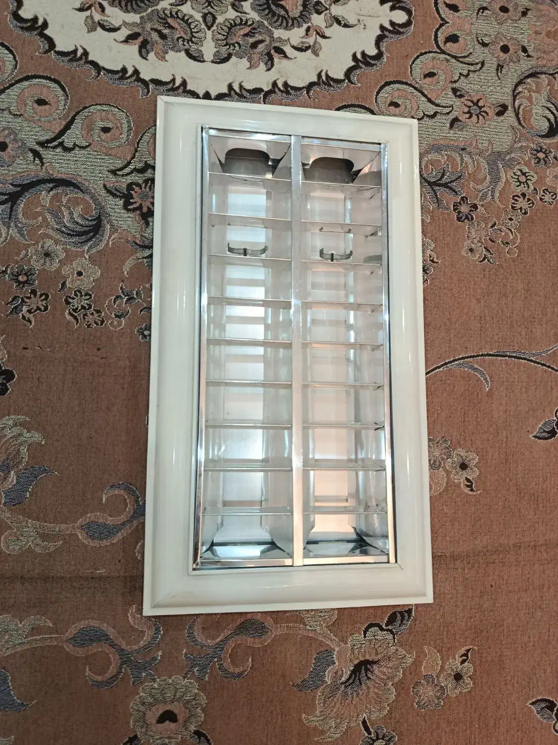 قاب مهتابی تمیزسالم|لامپ و چراغ|اصفهان, سروستان|دیوار