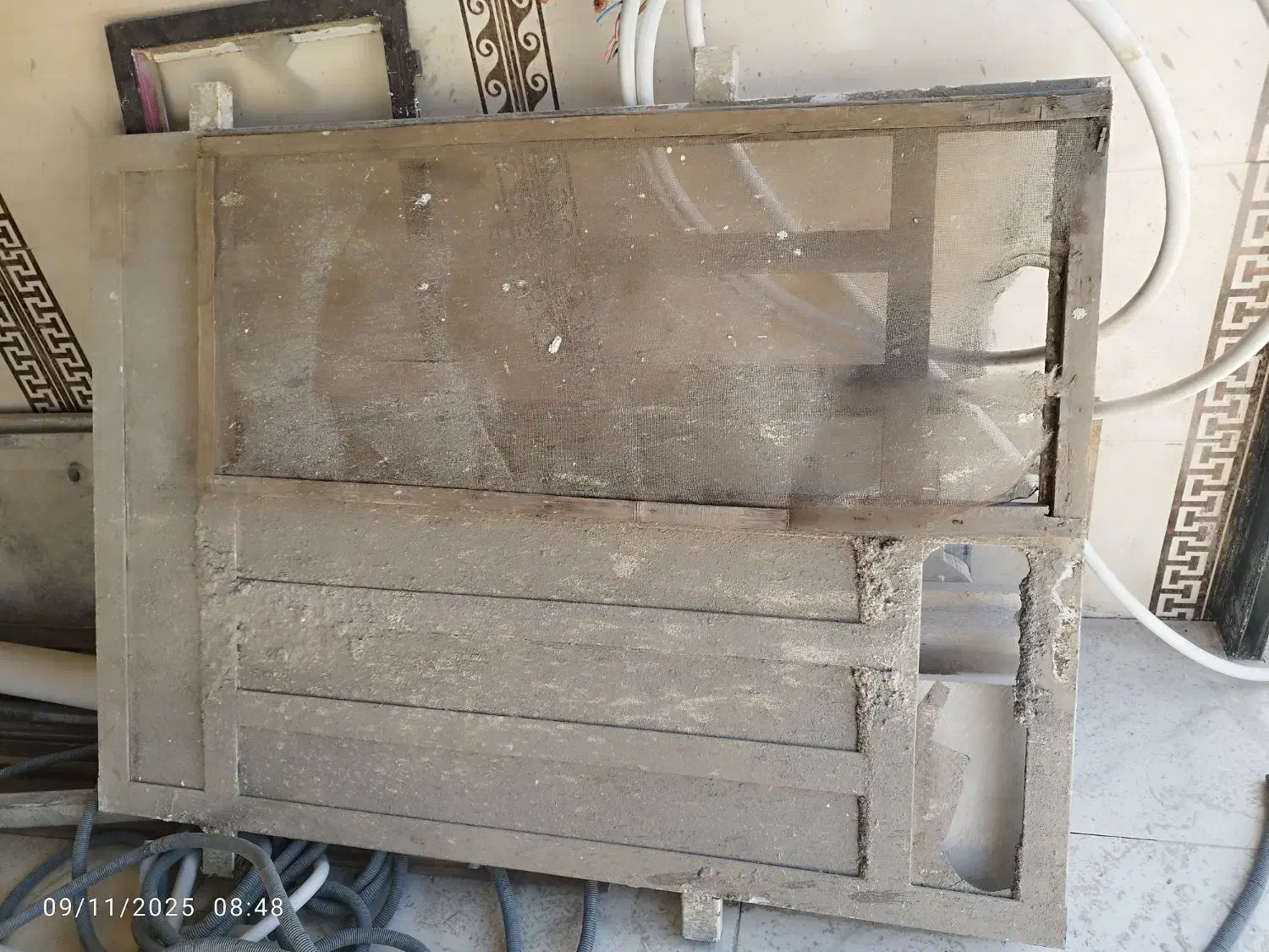 یک عدد پنجره اهنی 1/30طول 1متر هم ارز بفروش می|مصالح و تجهیزات ساختمان|شیراز, شریفآباد|دیوار