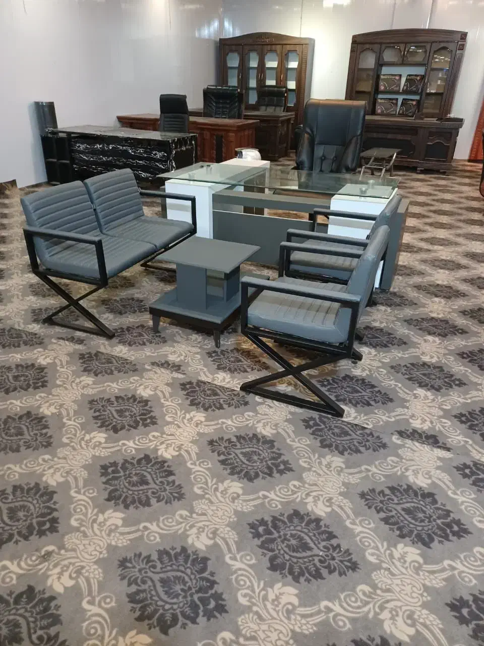 صندلی پشت توری مدرن صندلی میز رهال|دفتر کار|شهریار, شهریار|دیوار