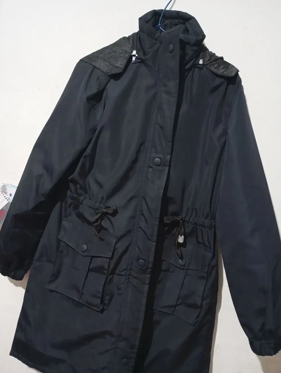 کاپشن نو|لباس|مینودشت, |دیوار