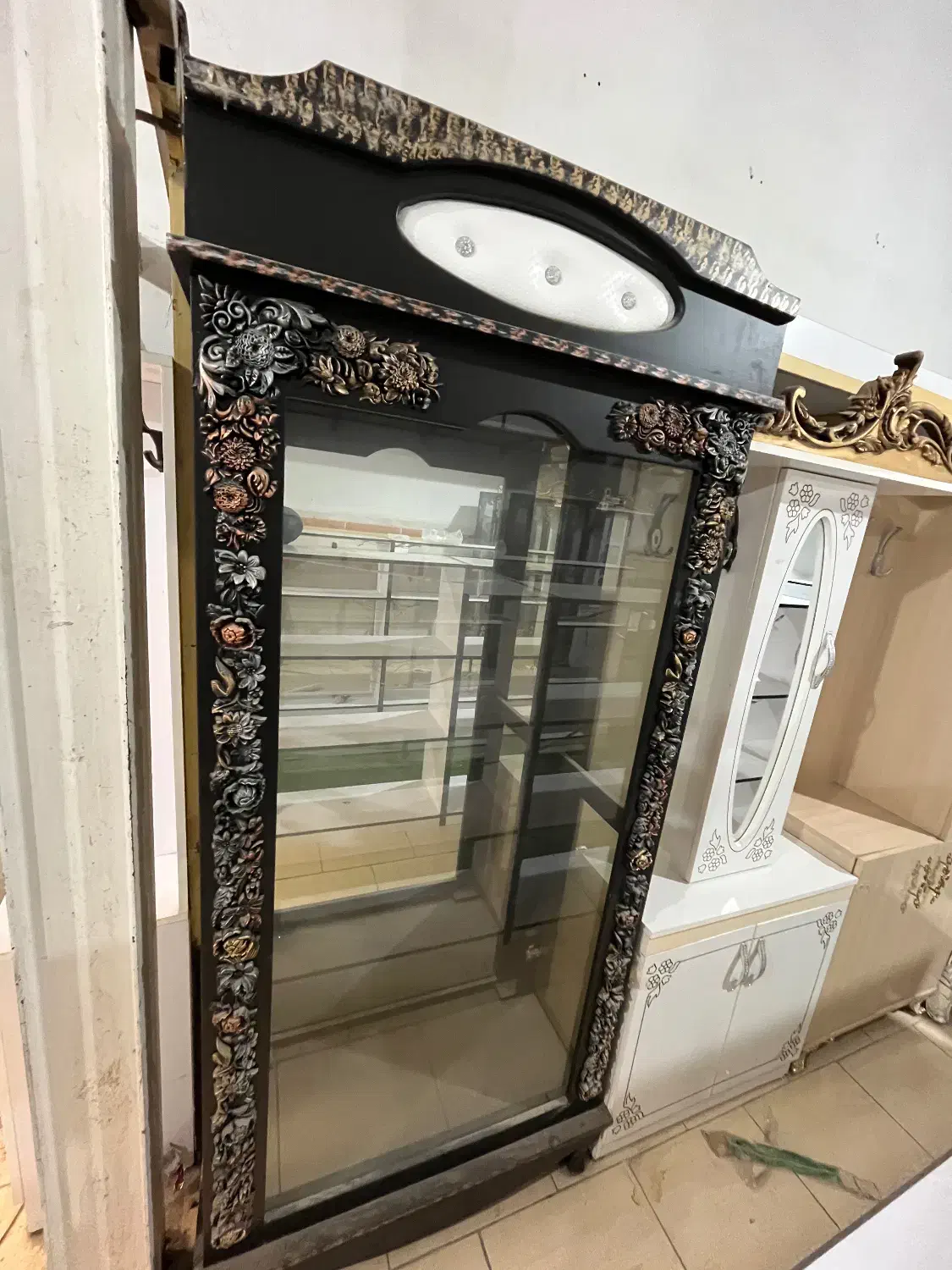 8عدد بوفه و جاکفشی به علت جمع اوری|حراج|خلخال, |دیوار