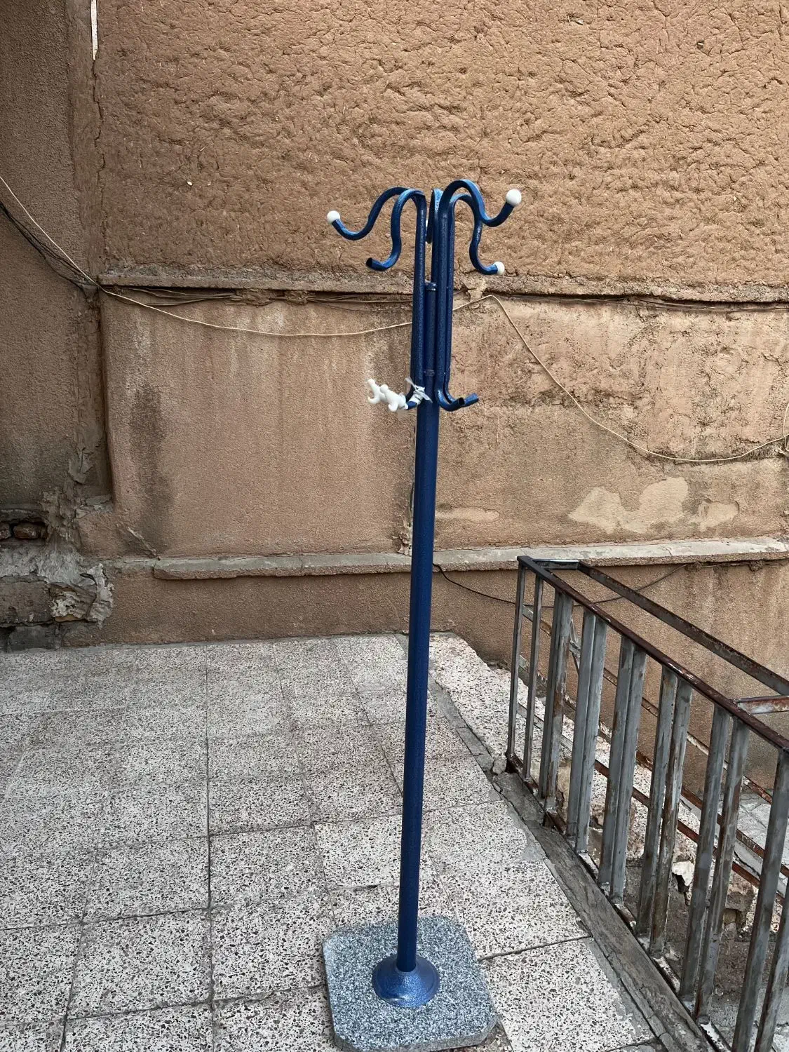 جالباسی|بندرخت و رختآویز|قوچان, |دیوار