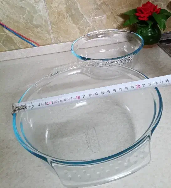 یه سری وسایل نو بفروش میرسد|ظروف سرو و پذیرایی|یزد, |دیوار