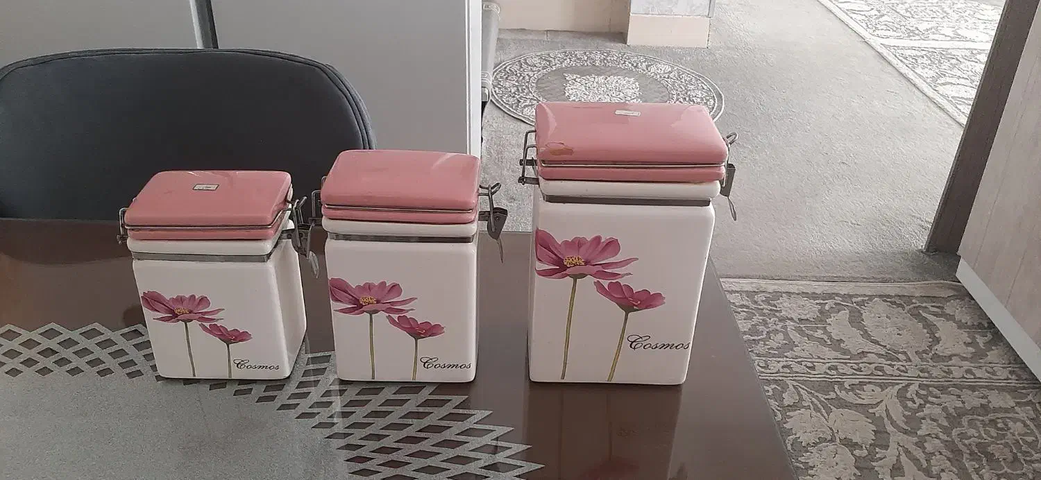 پا سماوری|ظروف نگهدارنده، پلاستیکی، یکبارمصرف|فولادشهر, B7|دیوار