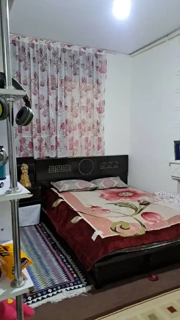 واحد ۹۰متری مستغلاتی حیدری شمالی طبقه همکف