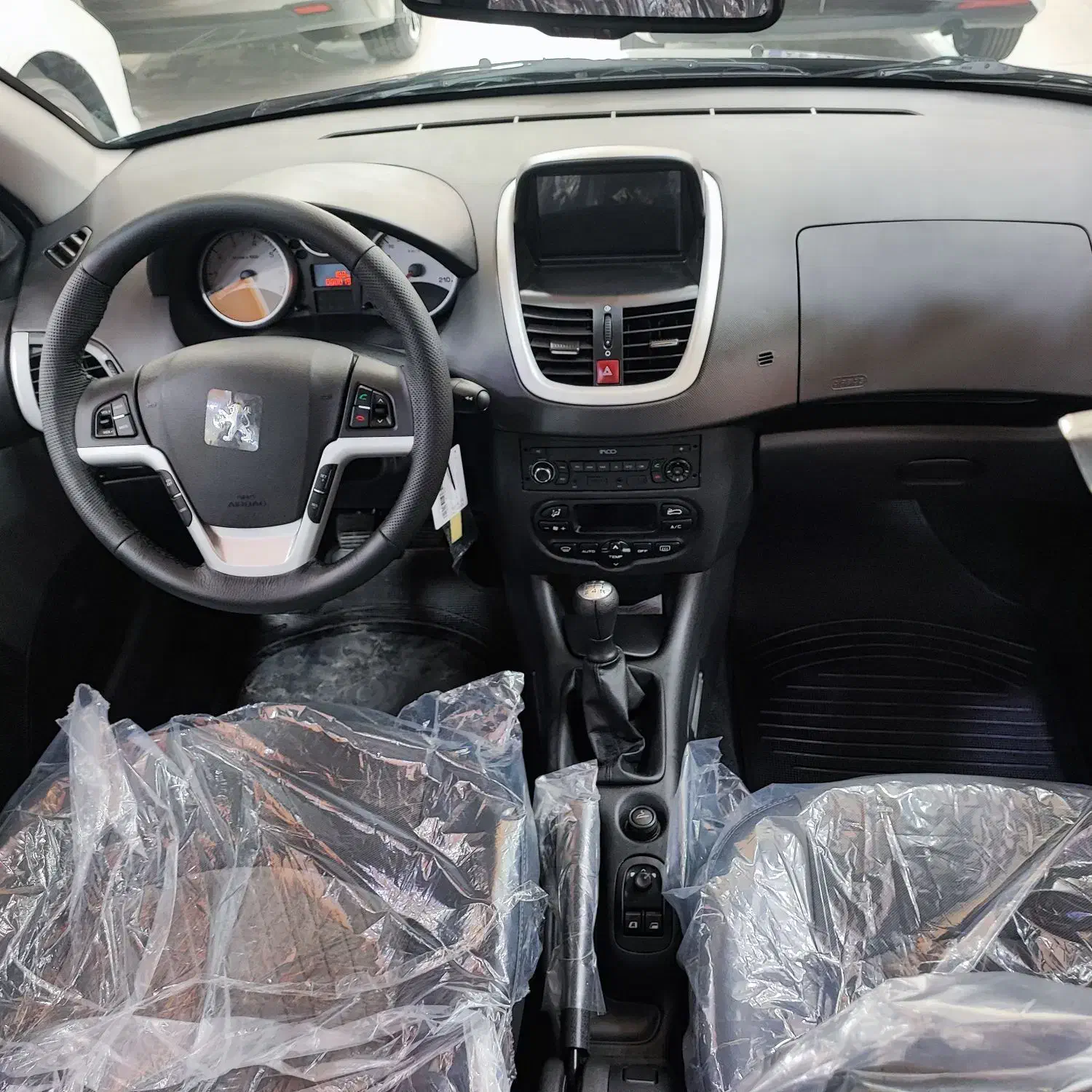 207 موتور tu3 مدل 1404|خودرو سواری و وانت|شیراز, فرهنگ شهر|دیوار