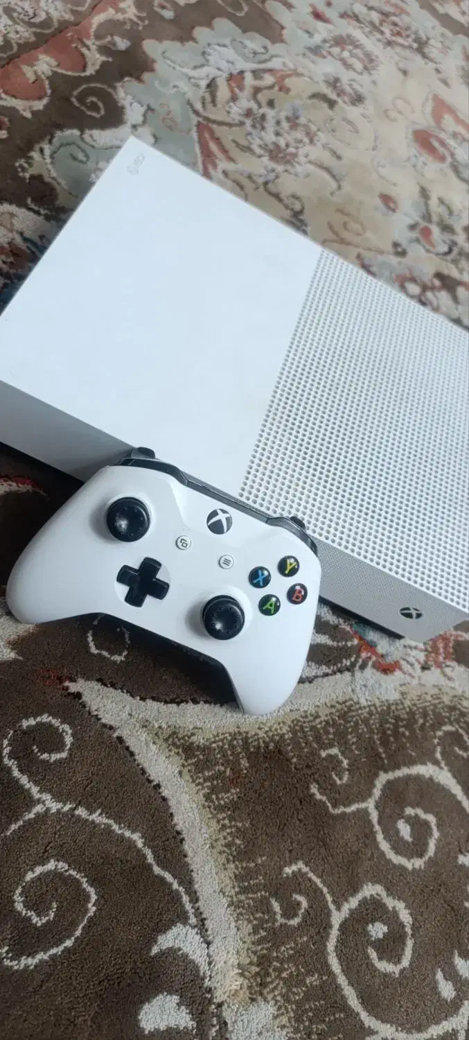 Xbox one s|کنسول، بازی ویدئویی و آنلاین|مشهد, شهرک بهارستان|دیوار