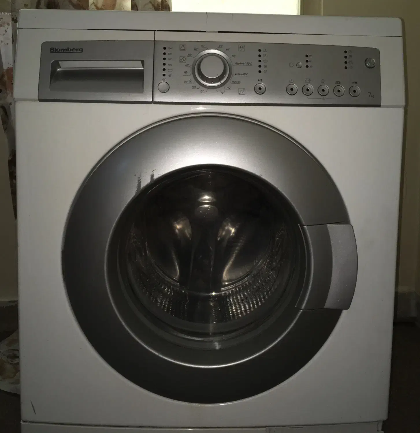 لباسشویی ۷کیلویی بلومبرگ|ماشین لباسشویی و خشککن لباس|تهران, نظامآباد|دیوار