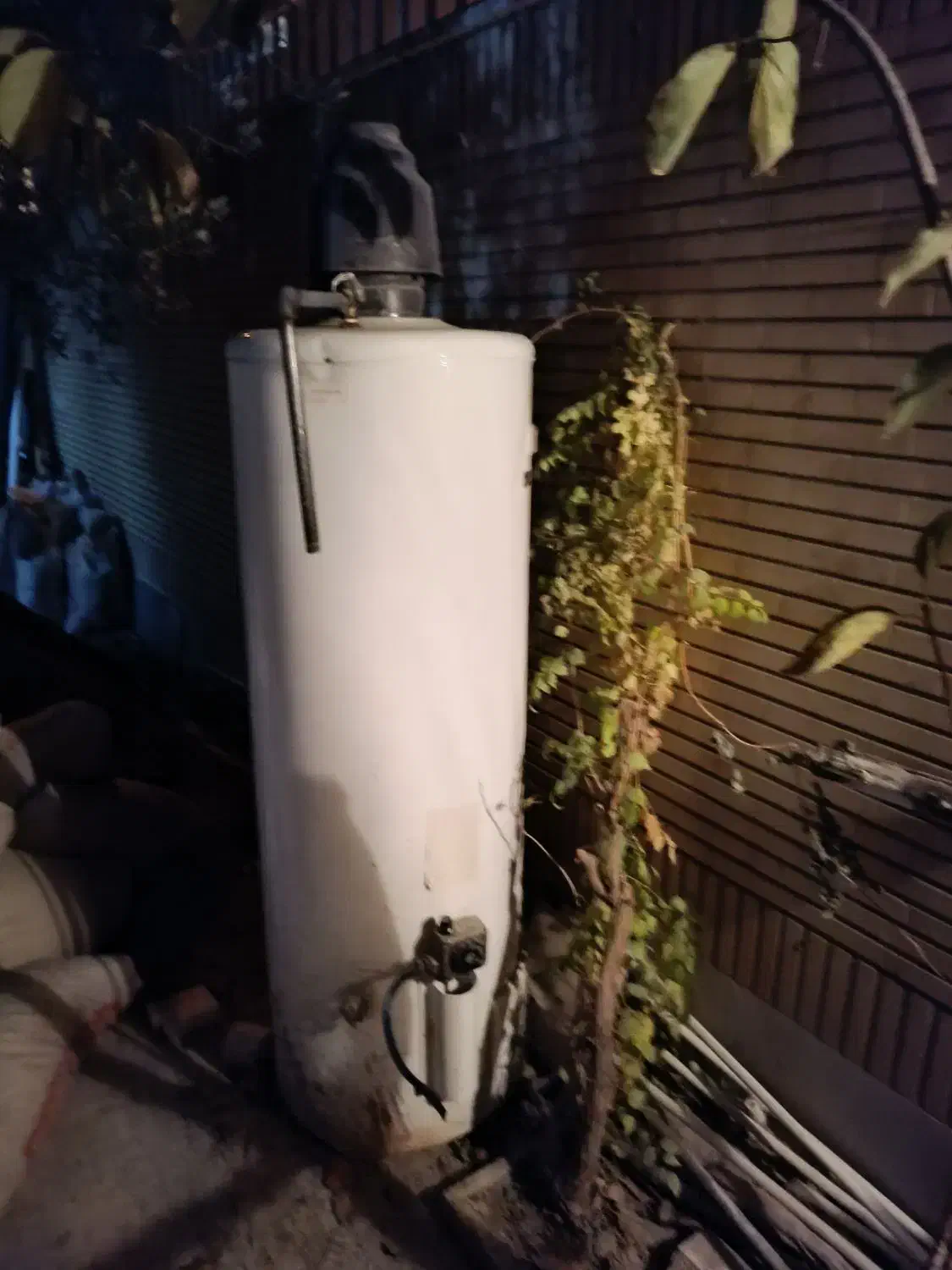 آبگرمکن ایستاده آزمایش|آبگرمکن، پکیج، شوفاژ|ملایر, |دیوار