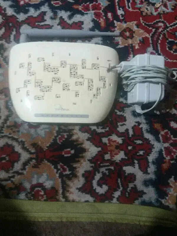 یک عددمودم|مودم و تجهیزات شبکه|یزد, |دیوار