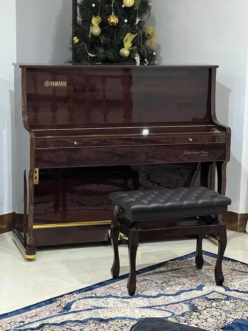 پیانو p125 یاماها|پیانو، کیبورد، آکاردئون|کرج, فاز ۲ مهرشهر|دیوار