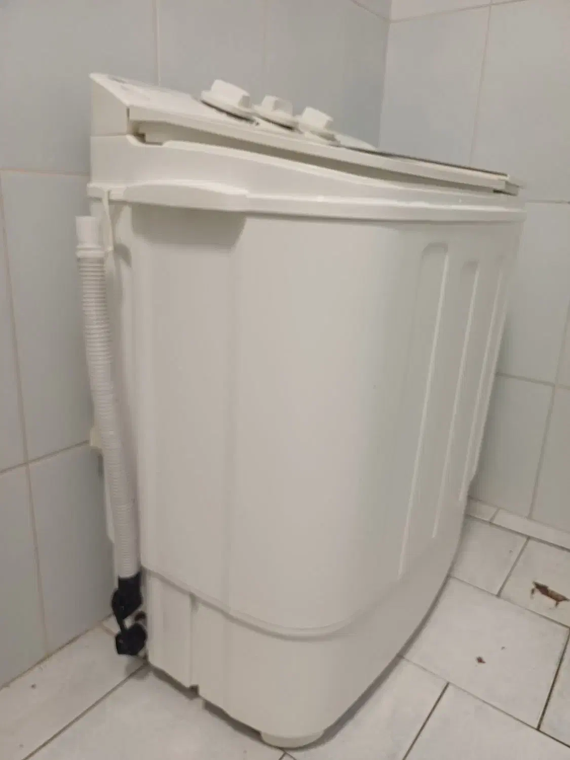 مینی واش جنرال تکنیک ۳/۵ کیلو|ماشین لباسشویی و خشککن لباس|کرج, حصارک بالا|دیوار