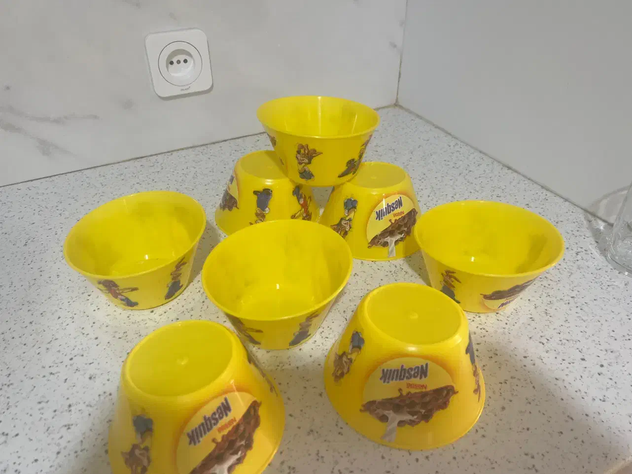 کاسه ۸عدد|ظروف نگهدارنده، پلاستیکی، یک‌بارمصرف|تهران, دریاچه شهدای خلیج فارس|دیوار