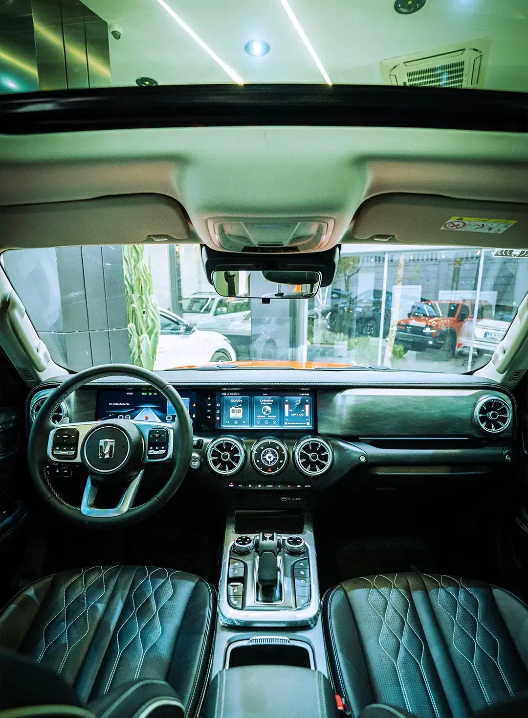 تانک ۳۰۰|خودرو سواری و وانت|تهران, ولنجک|دیوار