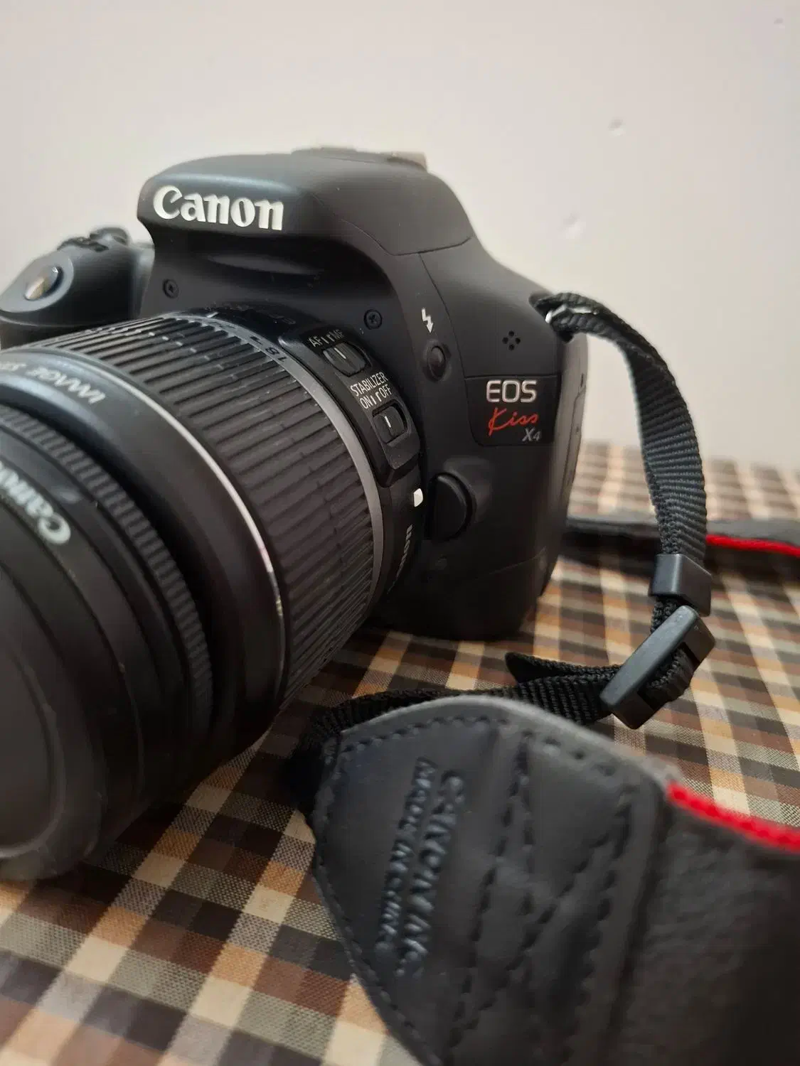 دوربین canon مدل d550 یا kiss X4|دوربین عکاسی و فیلم‌برداری|یزد, |دیوار
