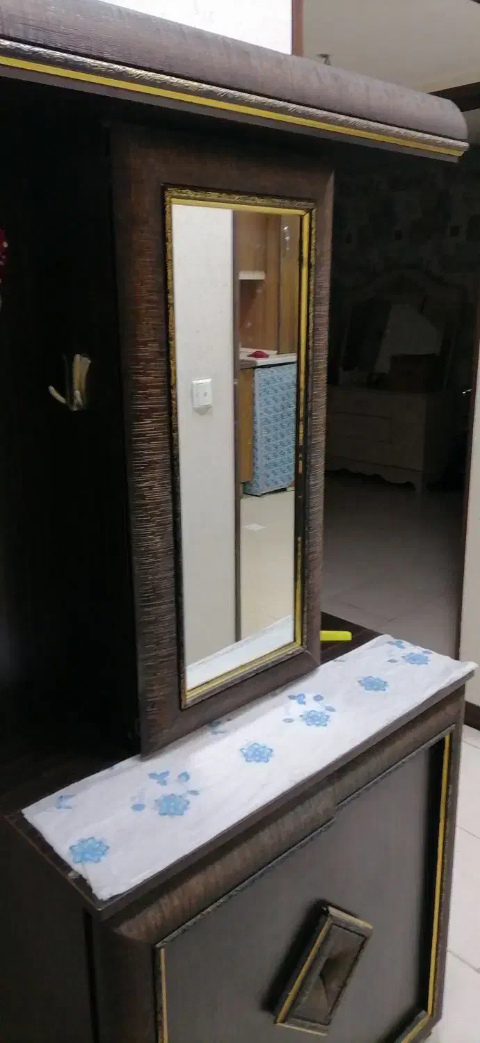 کمد و جا کفشی، و آویز لباس|جاکفشی، کمد، دراور|یزد, |دیوار