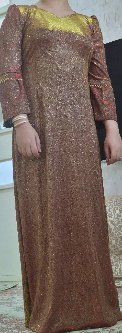 لباس فارسی|لباس|سرپل ذهاب, |دیوار