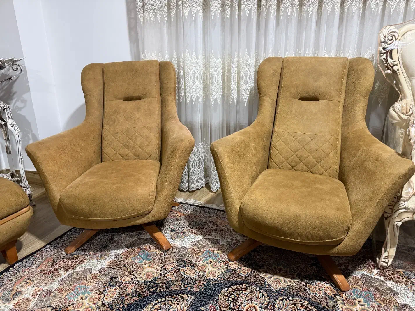 مبل چستر راحتی تخت شو|مبلمان خانگی و میز عسلی|قائمشهر, |دیوار