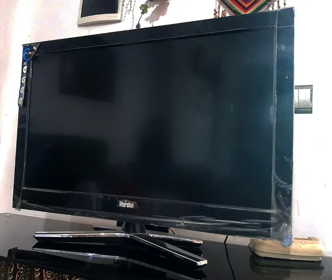 فروش باتخفیف تلویزیون و جای تلویزیونی|تلویزیون و پروژکتور|رودسر, |دیوار