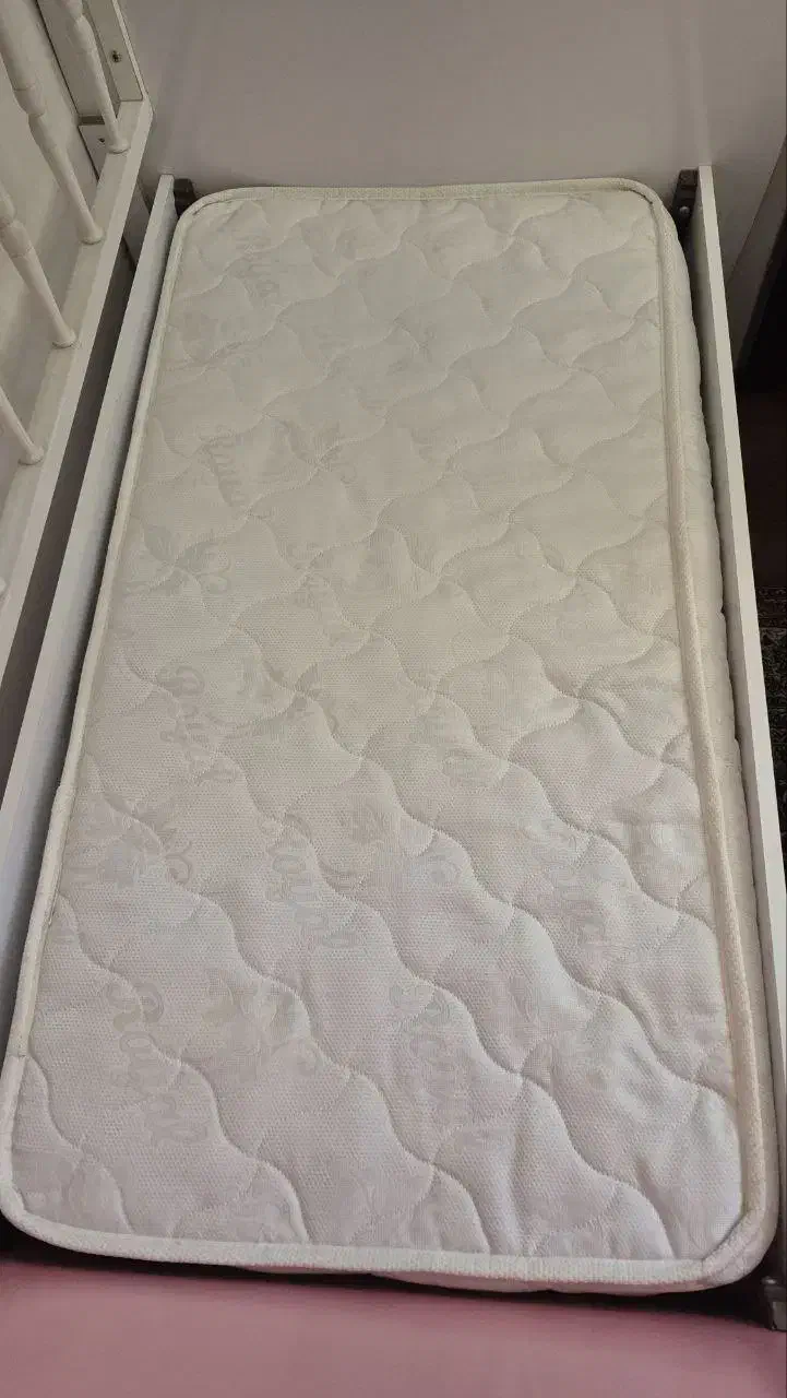 تخت دخترانه کودک کشو دار نو بدون ایراد|تخت و صندلی بچه|تبریز, |دیوار