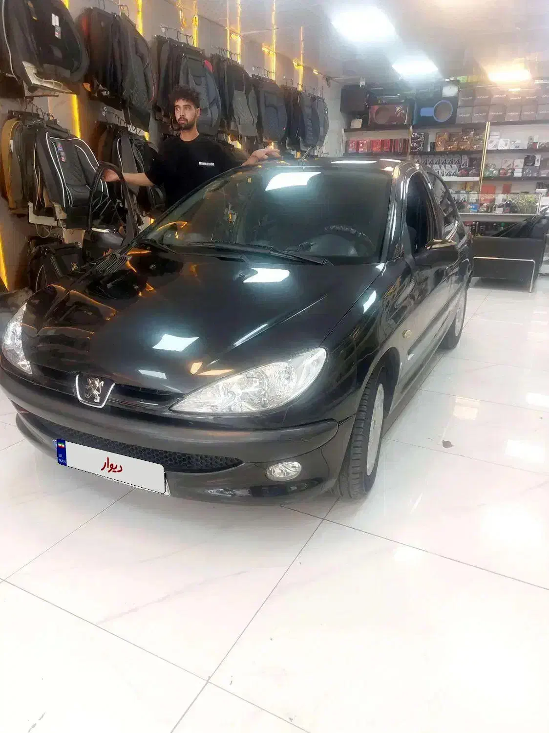 پژو ۲۰۶ مدل ۸۲|خودرو سواری و وانت|شاهینشهر, خانه کارگر|دیوار