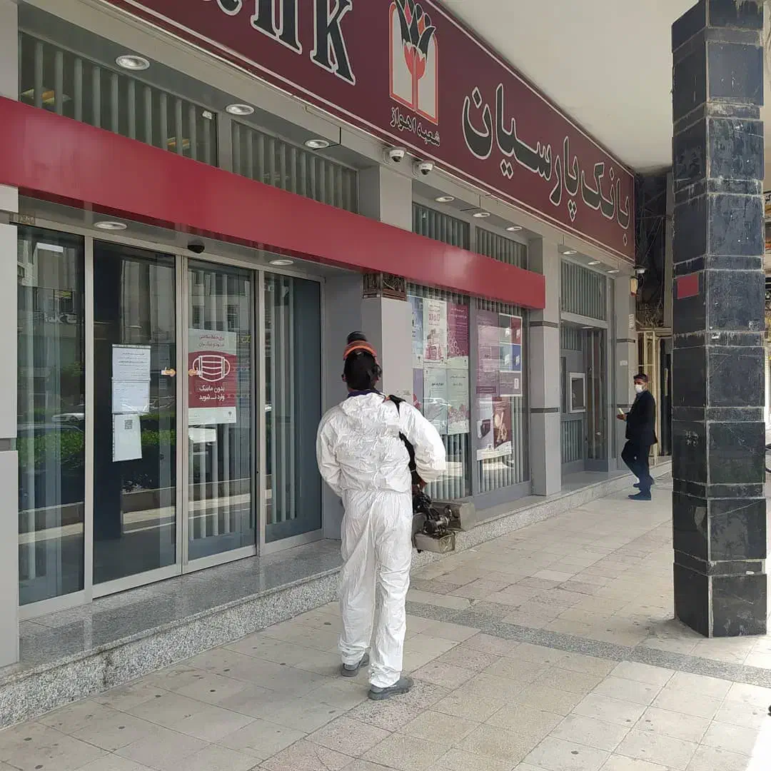 سمپاشی انواع حشرات سوسک ساس سم پاشی با ضمانت شرکتی|خدمات نظافت|چمران, |دیوار