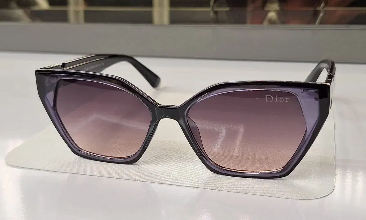عینک آفتابی Dior|زیورآلات و اکسسوری|زنجان, |دیوار
