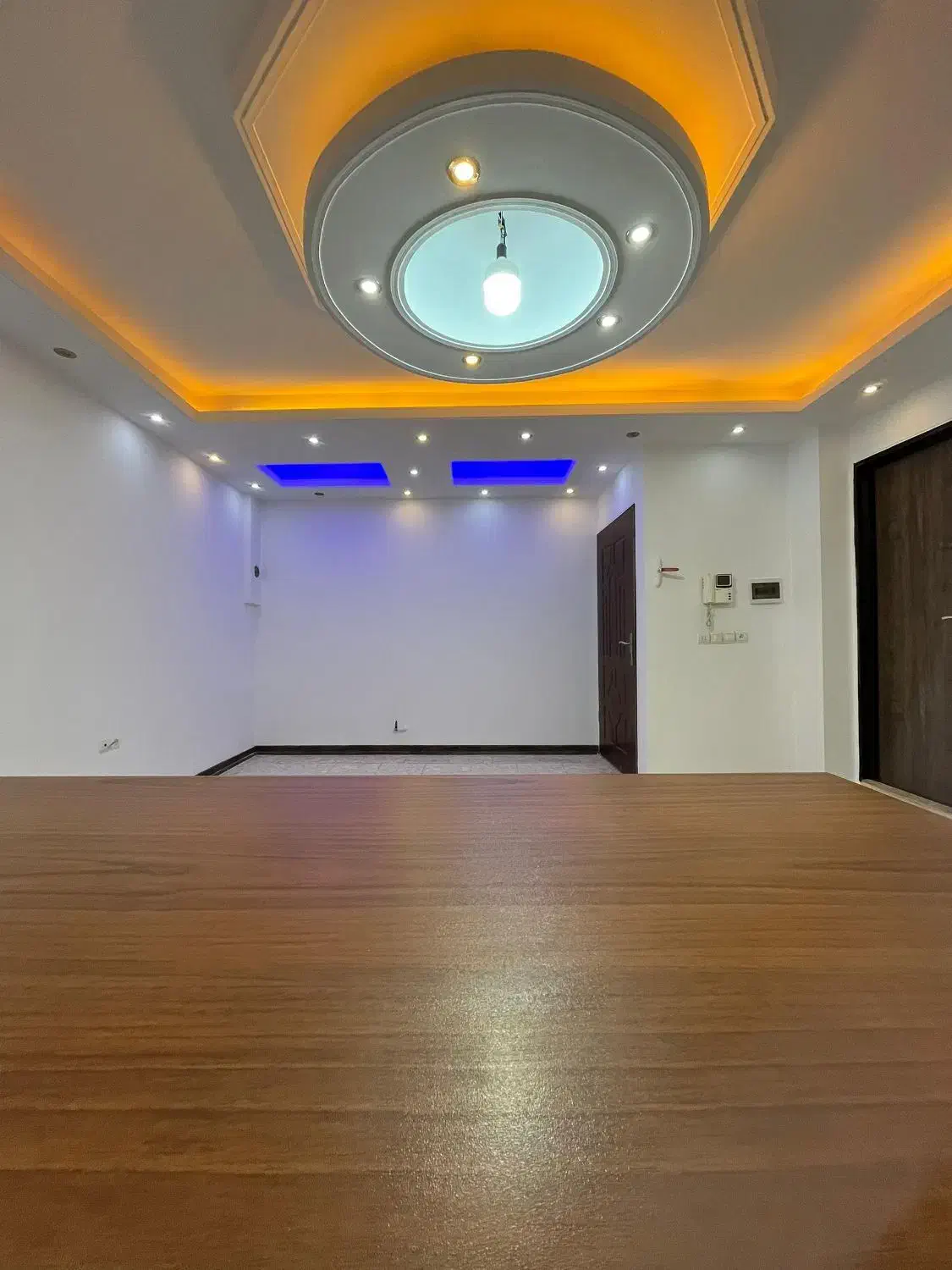 60متری روبنما اجاره ای|اجارهٔ آپارتمان|کهریزک, |دیوار