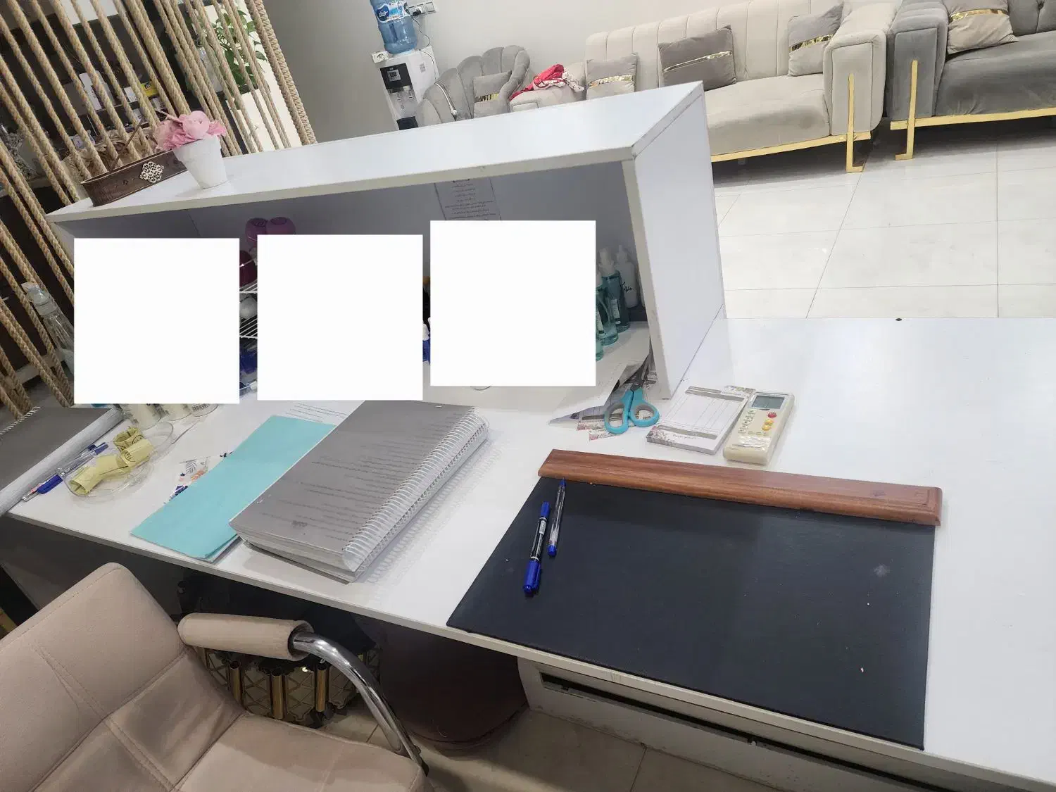 میز منشی ، آبسردکن ، کمد|آرایشگاه و سالن‌های زیبایی|تاکستان, |دیوار