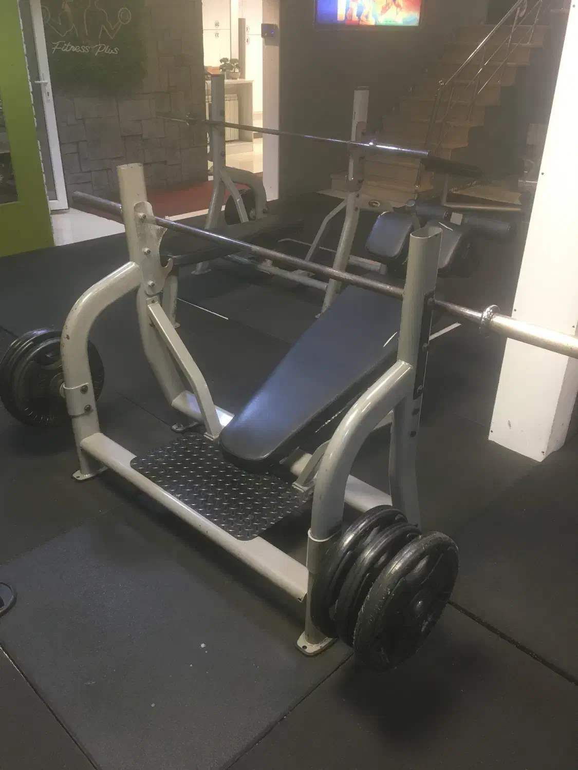 میز زیرسینه و شنا سوئدی|تجهیزات ورزشی|رشت, گلسار|دیوار