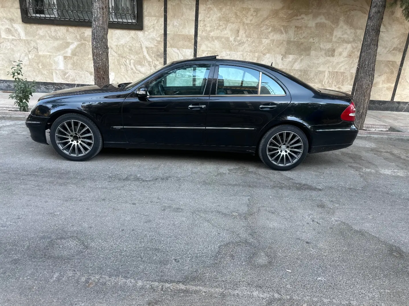 بنز e240 4matic|خودرو سواری و وانت|شیراز, رازی|دیوار