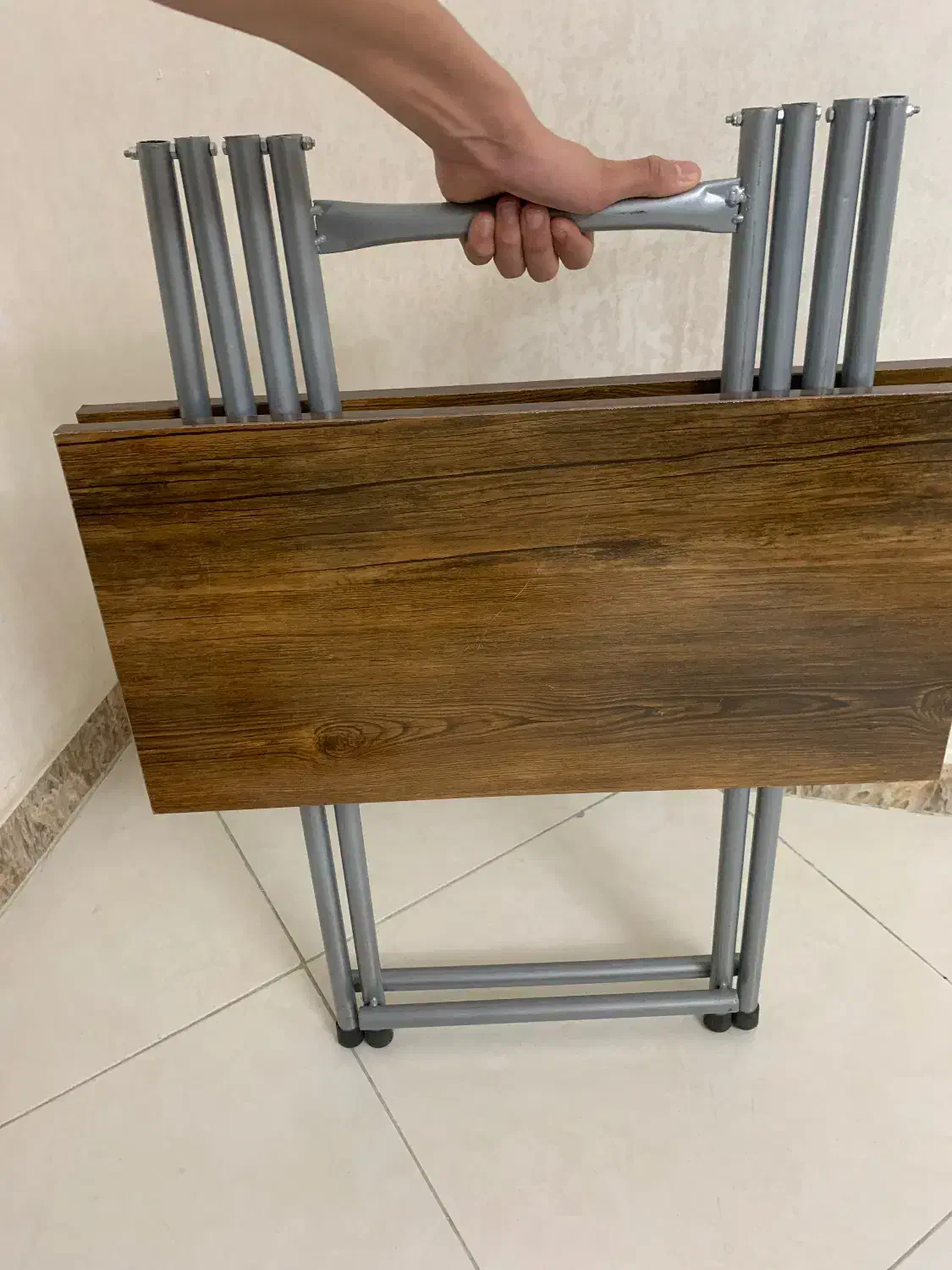 میز چوبی تاشو|مبلمان خانگی و میز عسلی|رشت, کوی مهر|دیوار