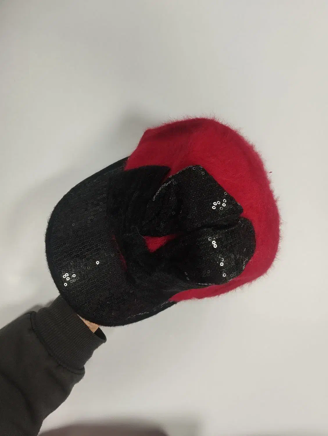 کلاه خرگوشی|لباس|یزد, |دیوار