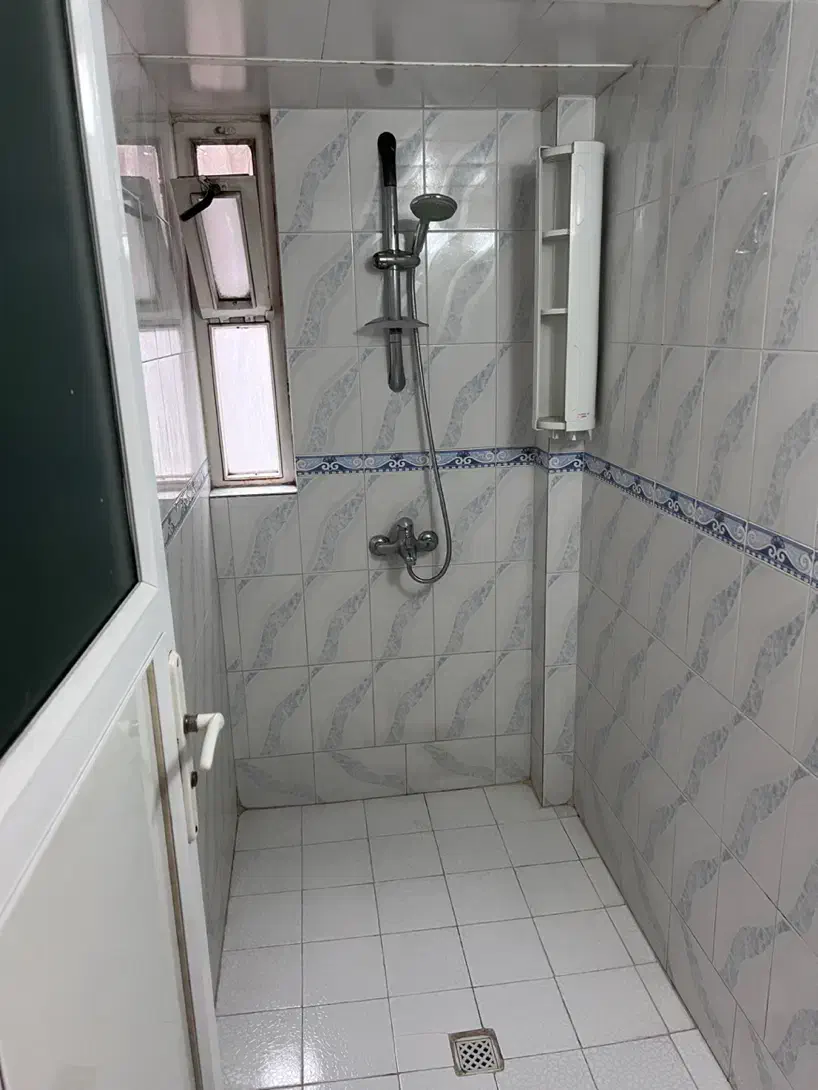 ۶۵ متری/۱۶ متری اول جنوبی/زوج یا مجرد موجه خانم